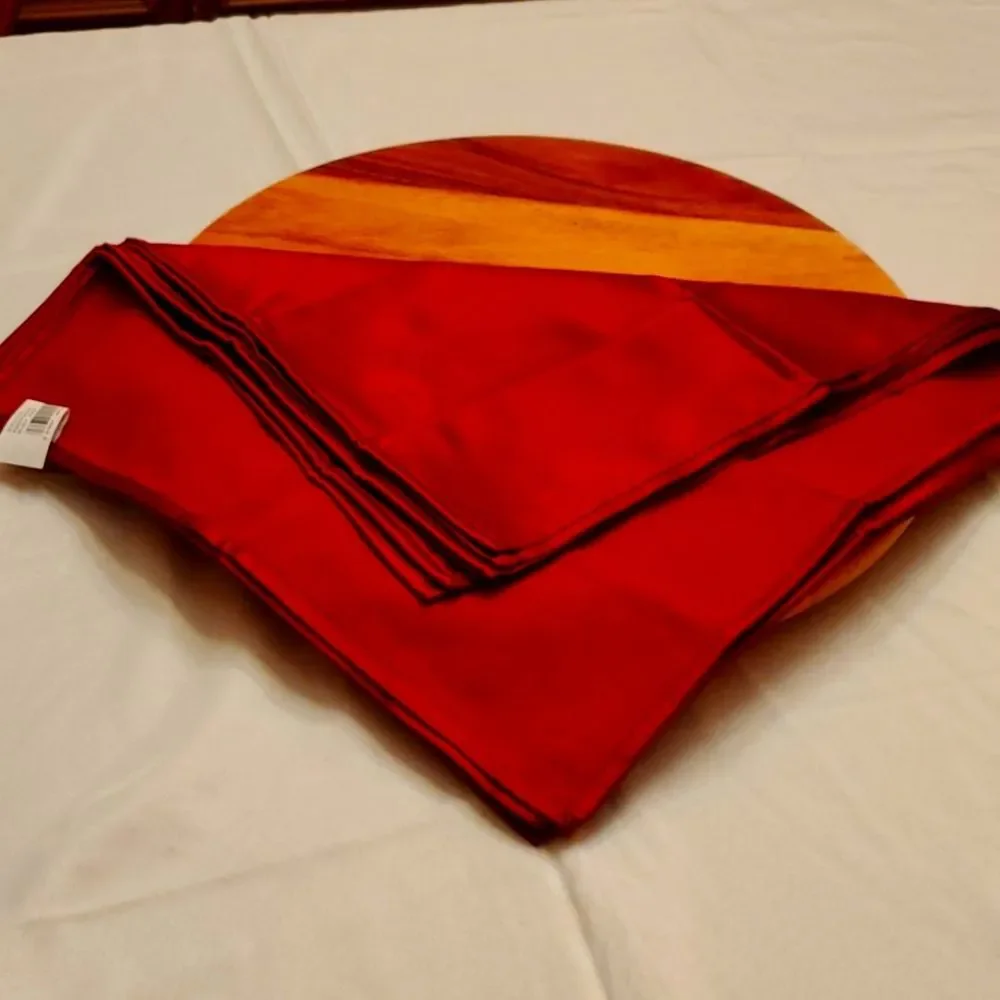 6 Ambrosia Ruby Napkin